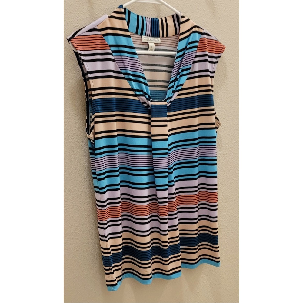 Dana Buchman Striped Multicolored Sleeveless Blouse Womens L Pleated. V-neck